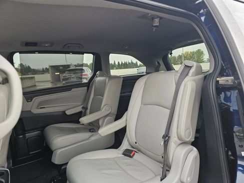 Used 2018 Honda Odyssey EX-L image 20