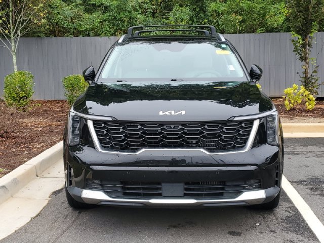Certified 2025 Kia Sorento SX FWD image 2