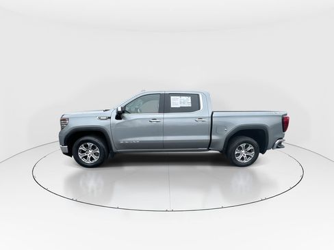 Used 2024 GMC Sierra 1500 SLT AWD/4WD image 5
