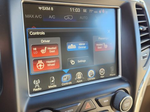 Used 2016 Jeep Grand Cherokee Limited w/ Trailer Tow Group IV AWD/4WD image 21