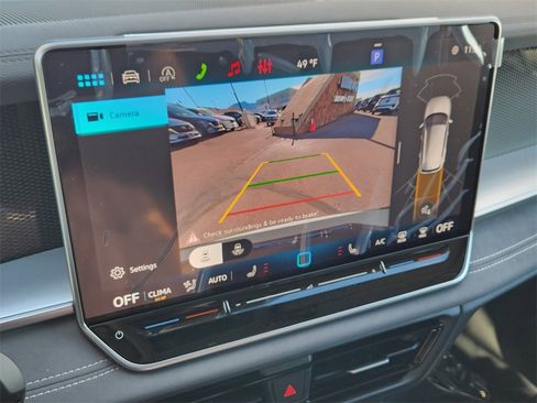 New 2026 Volkswagen Tiguan SE image 8