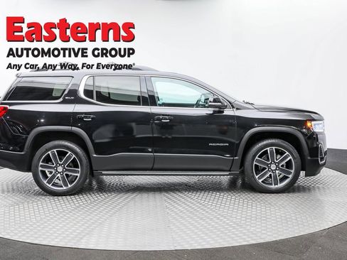 Used 2022 GMC Acadia SLT w/ Technology Package image 4