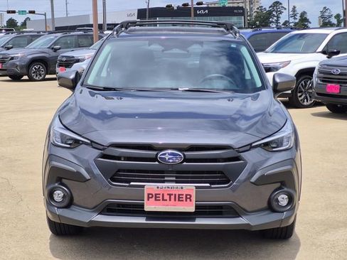 Used 2025 Subaru Crosstrek 2.5i Limited w/ Crosstrek Mirror Package AWD/4WD image 2