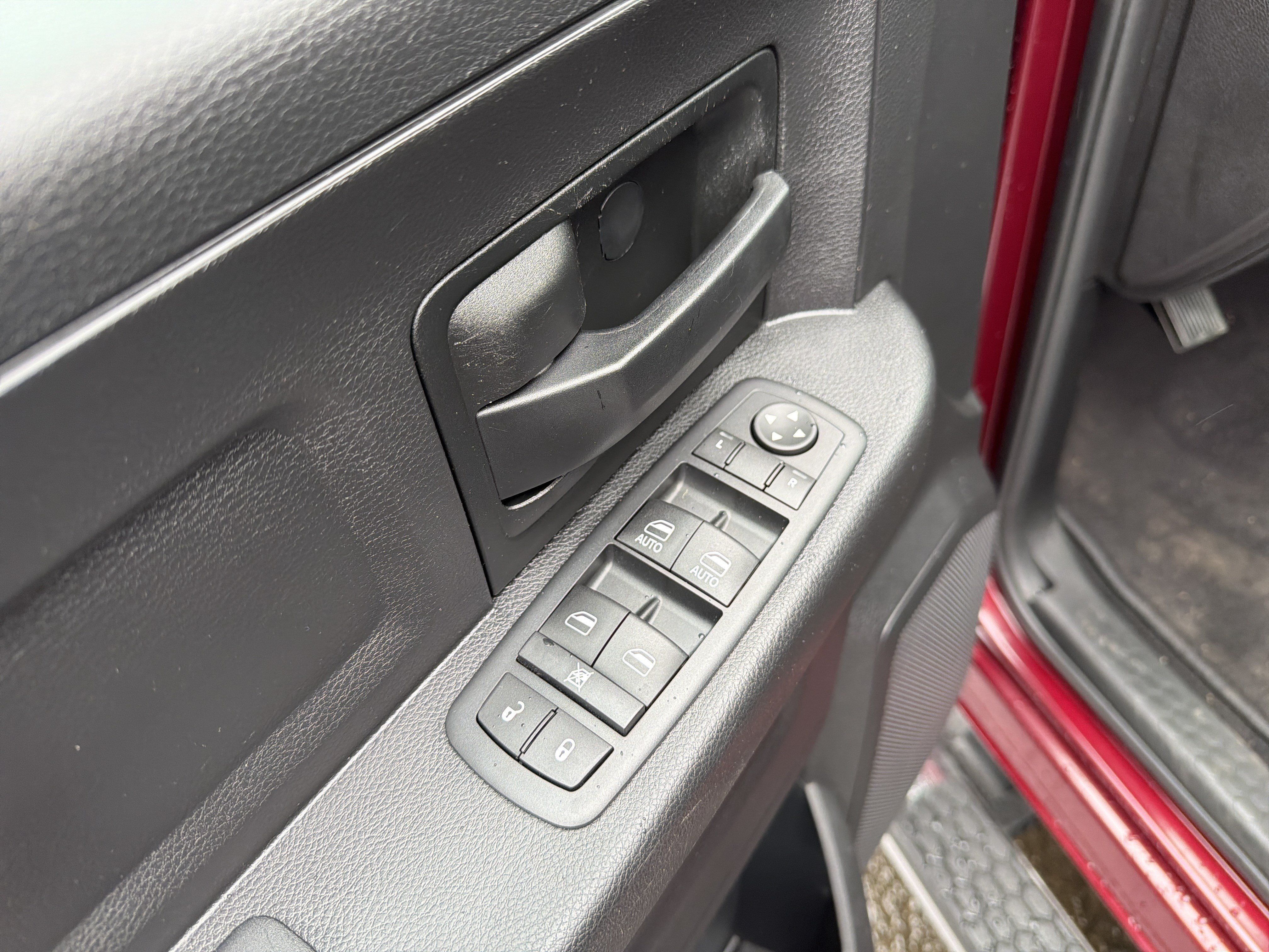 Used 2017 RAM 1500 Tradesman w/ Popular Equipment Group AWD/4WD image 13