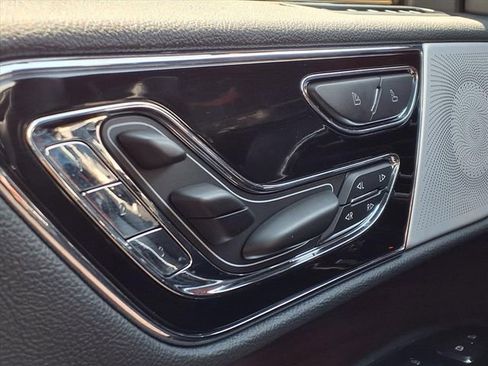 Certified 2023 Lincoln Navigator L Reserve image 18
