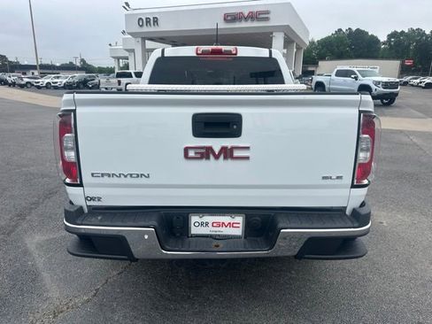 Used 2015 GMC Canyon SLE RWD image 4