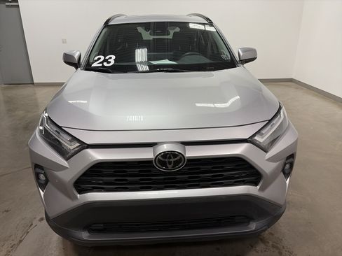 Used 2023 Toyota RAV4 XLE Premium AWD/4WD image 38