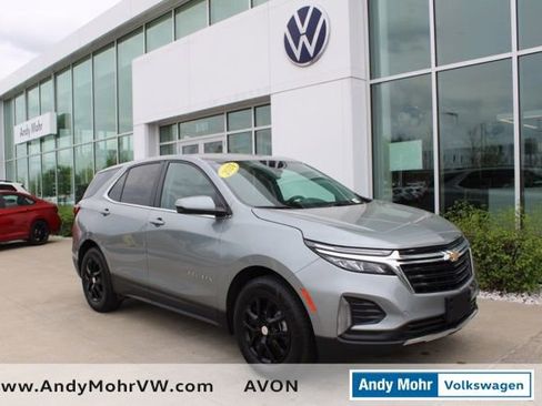 Used 2024 Chevrolet Equinox LT FWD image 1