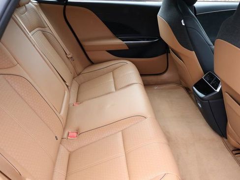 Used 2022 Lucid Air Grand Touring image 14