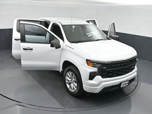 Used 2022 Chevrolet Silverado 1500 Custom RWD image 49
