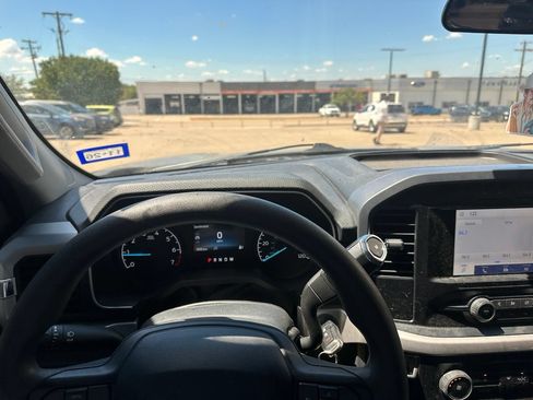 Used 2023 Ford F150 XLT RWD image 16