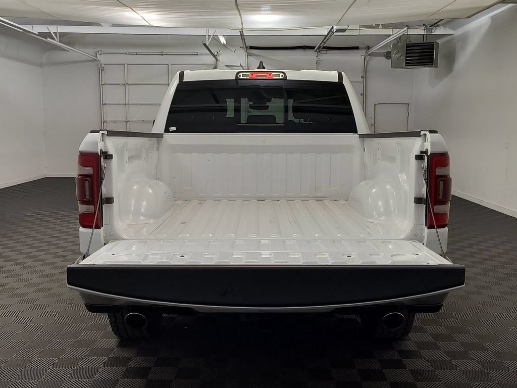 Used 2020 RAM 1500 Laramie w/ Off Road Group AWD/4WD image 22