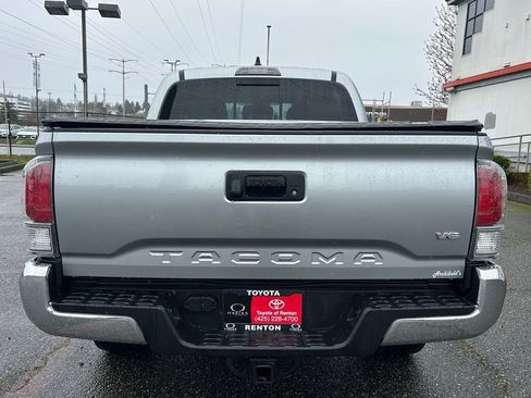 Certified 2023 Toyota Tacoma TRD Off-Road image 6