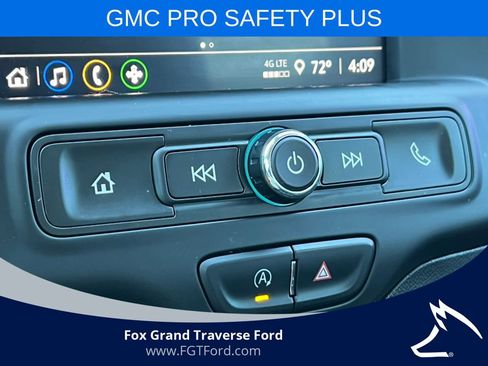 Used 2022 GMC Terrain SLE w/ Driver Convenience Package FWD image 22