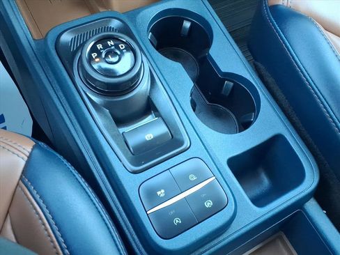 Certified 2022 Ford Maverick Lariat w/ Lariat Luxury Package image 25