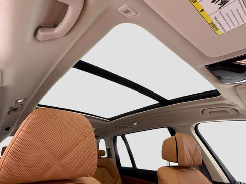 New 2026 BMW X7 xDrive40i AWD/4WD image 17