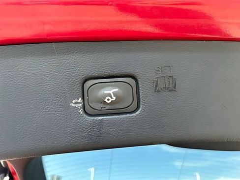 Used 2020 Ford Edge ST w/ Equipment Group 401A AWD/4WD image 17