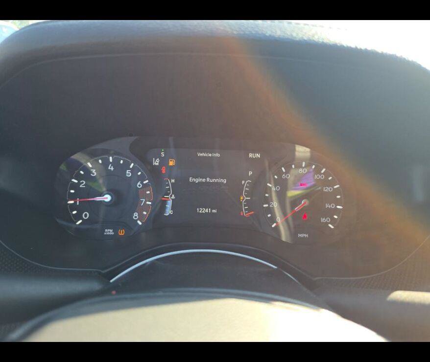 Used 2026 Jeep Compass Latitude AWD/4WD image 4