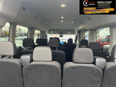 Used 2024 Ford Transit 350 XLT image 11