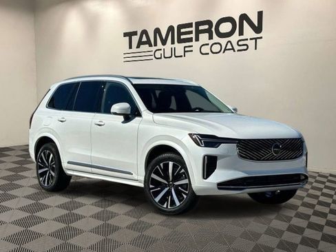 New 2026 Volvo XC90 B5 Core AWD/4WD image 1