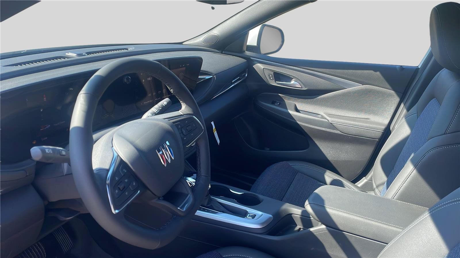 New 2026 Buick Envista Sport Touring w/ Convenience I Package FWD image 15