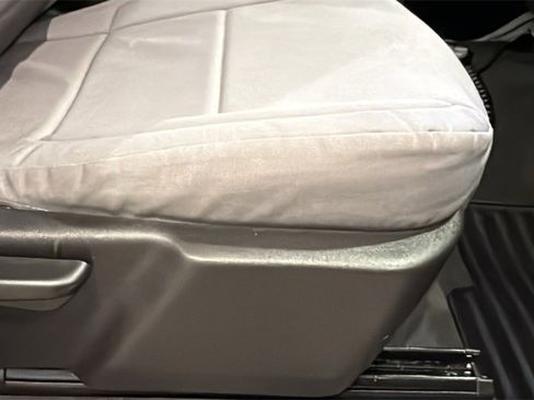 Used 2024 GMC Sierra 2500 Pro w/ Convenience Package image 12