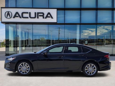 Used 2023 Acura TLX image 3