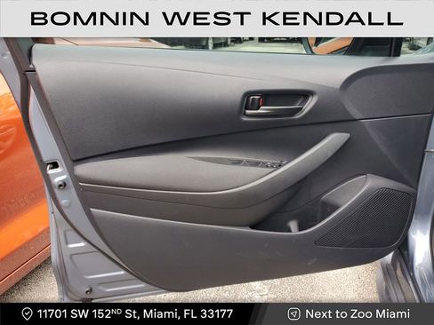 Used 2025 Toyota Corolla LE image 11