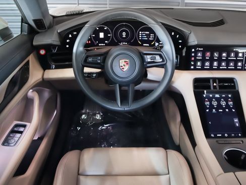 Certified 2023 Porsche Taycan 4S AWD/4WD image 13