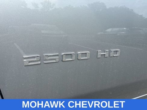 Used 2025 Chevrolet Silverado 2500 Custom w/ Custom Value Package AWD/4WD image 30