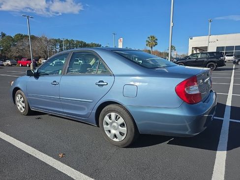 Used 2004 Toyota Camry LE image 4