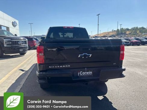 Used 2017 Chevrolet Silverado 1500 LT w/ Midnight Edition AWD/4WD image 8