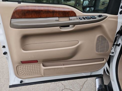 Used 2004 Ford F250 SUPER DUTY image 15