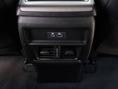 Used 2019 Nissan Murano S FWD image 34