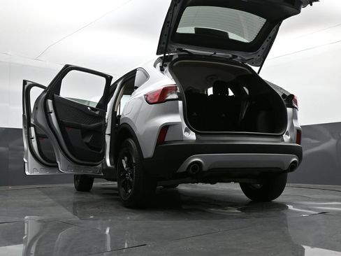 Used 2020 Ford Escape SE Sport AWD/4WD image 35