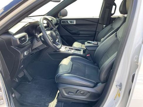 Certified 2022 Ford Explorer ST w/ ST Street Pack RWD image 23