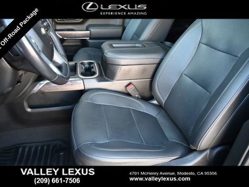 Used 2022 Chevrolet Silverado 2500 LTZ w/ LTZ Plus Package image 9