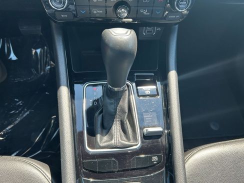 Used 2025 Jeep Compass Limited AWD/4WD image 36
