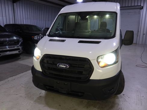 Used 2020 Ford Transit 250 Medium Roof w/ Interior Upgrade Package image 32