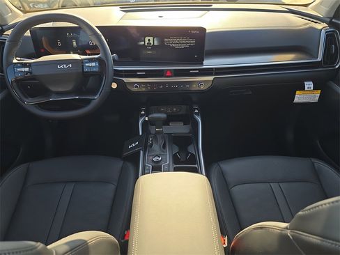 New 2026 Kia Sorento S image 12