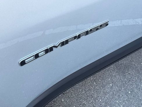 New 2026 Jeep Compass Limited image 30