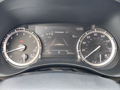 Used 2022 Toyota Highlander XLE AWD/4WD image 14