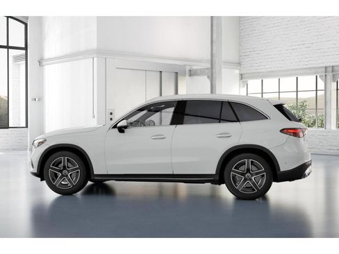 New 2026 Mercedes-Benz GLC 300 4MATIC image 33