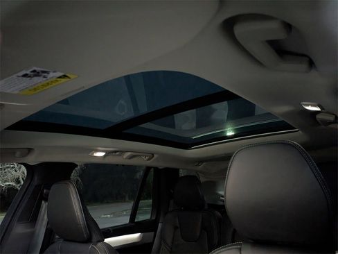 New 2026 Volvo XC90 B6 Ultra w/ Protection Package Premier image 25