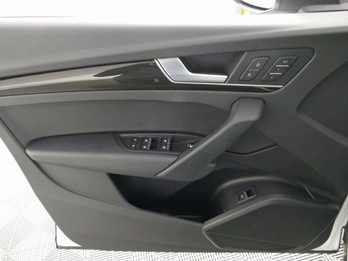 Used 2019 Audi Q5 2.0T Premium w/ Convenience Package image 10