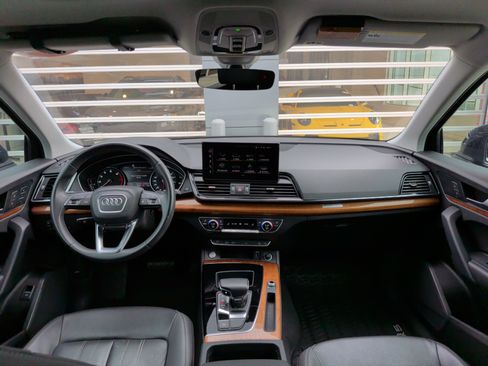 Used 2022 Audi Q5 2.0T Premium image 18