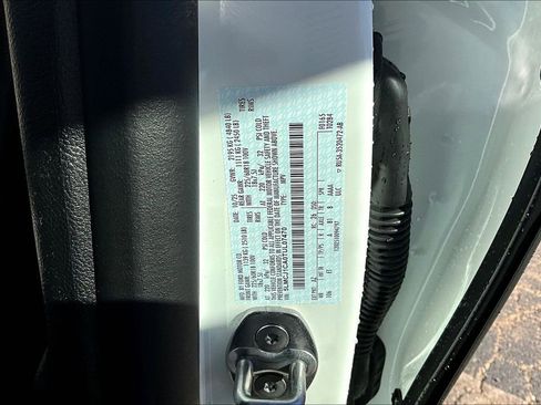 New 2026 Lincoln Corsair Premiere image 14