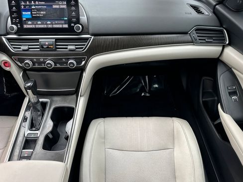 Used 2018 Honda Accord EX-L image 28
