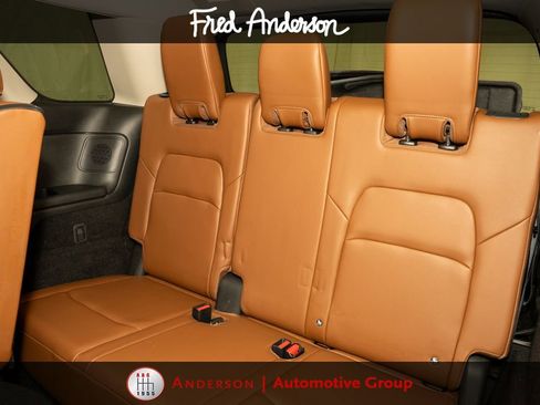 Used 2023 Nissan Pathfinder Platinum w/ Lighting Package (N93) AWD/4WD image 12