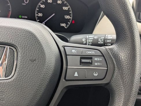 Used 2023 Honda HR-V LX image 24